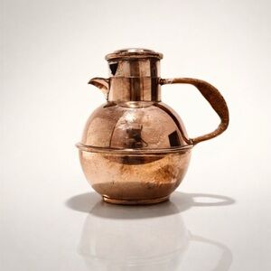 BEAUTIFUL SILVER PLATED VINTAGE ART DECO‎ TEAPOT W/ RATTAN HANDLE